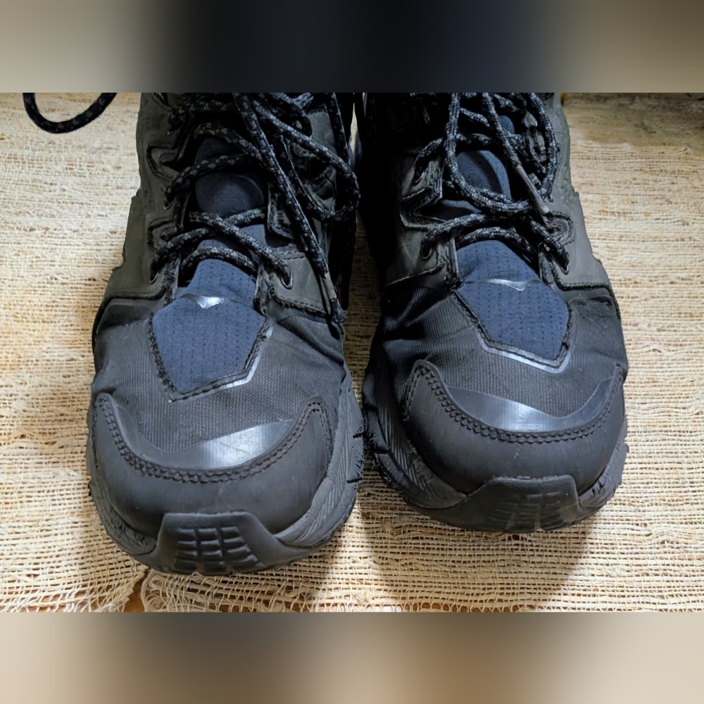 HOKA ONE ONE Men's Anacapa Mid Gore-Tex - Black / Black size 10.5 - Picture 9 of 13